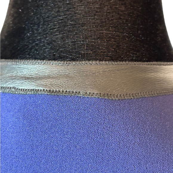 Elie Tahari Leather & Velvet Trim Top XS - Picture 8 of 9